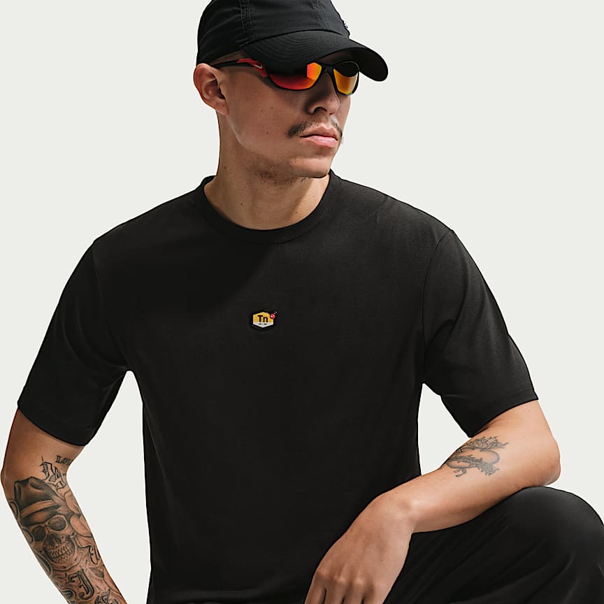 Nike Sportswear Tuned Air Men's Football Shirt. Nike IL